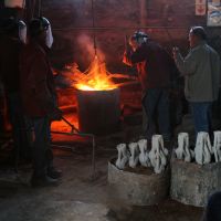 Casting at Renzo Vignali Artistic Foundry